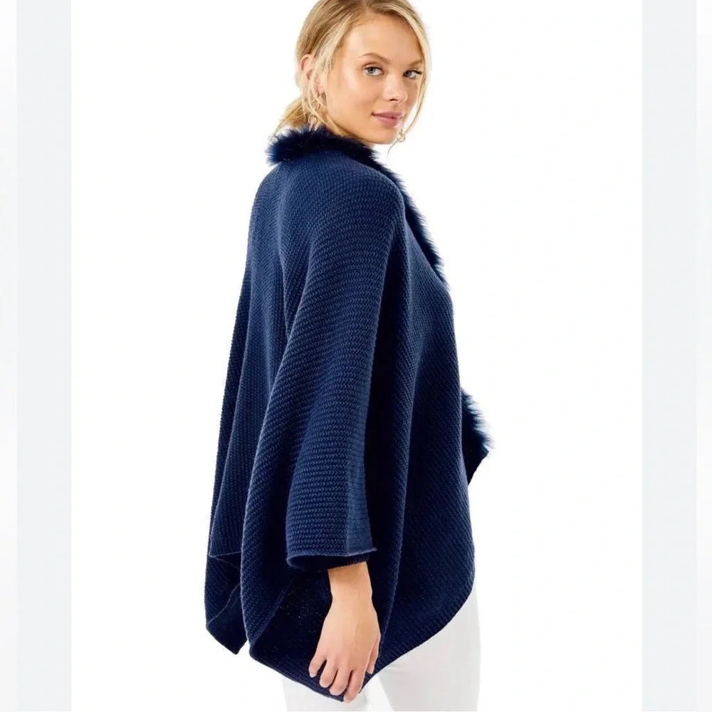 NWT Lilly Pulitzer Rainie navy sweater wrap